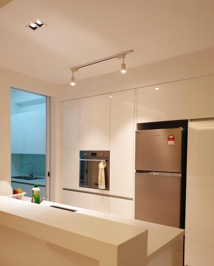 Classic & Comfy 2 Bedroom Condo Georgetown 温馨爵士双房公寓 Bagan Jermal Bagian luar foto