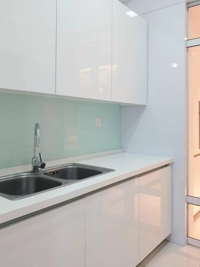 Classic & Comfy 2 Bedroom Condo Georgetown 温馨爵士双房公寓 Bagan Jermal Bagian luar foto